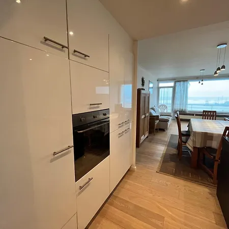 Elegant 2-bedroom With A Sleeping Corner And Stunning Front Sea View T15 Apartment Ostend